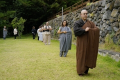 kinhin, meditación al aire libre
